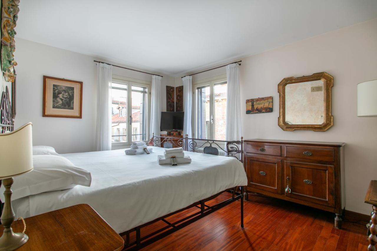 Ca' al Giglio - Appartamento Vista Canale Venezia Esterno foto