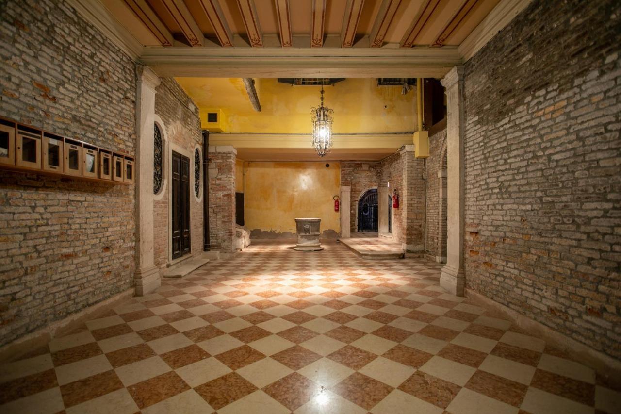 Ca' al Giglio - Appartamento Vista Canale Venezia Esterno foto