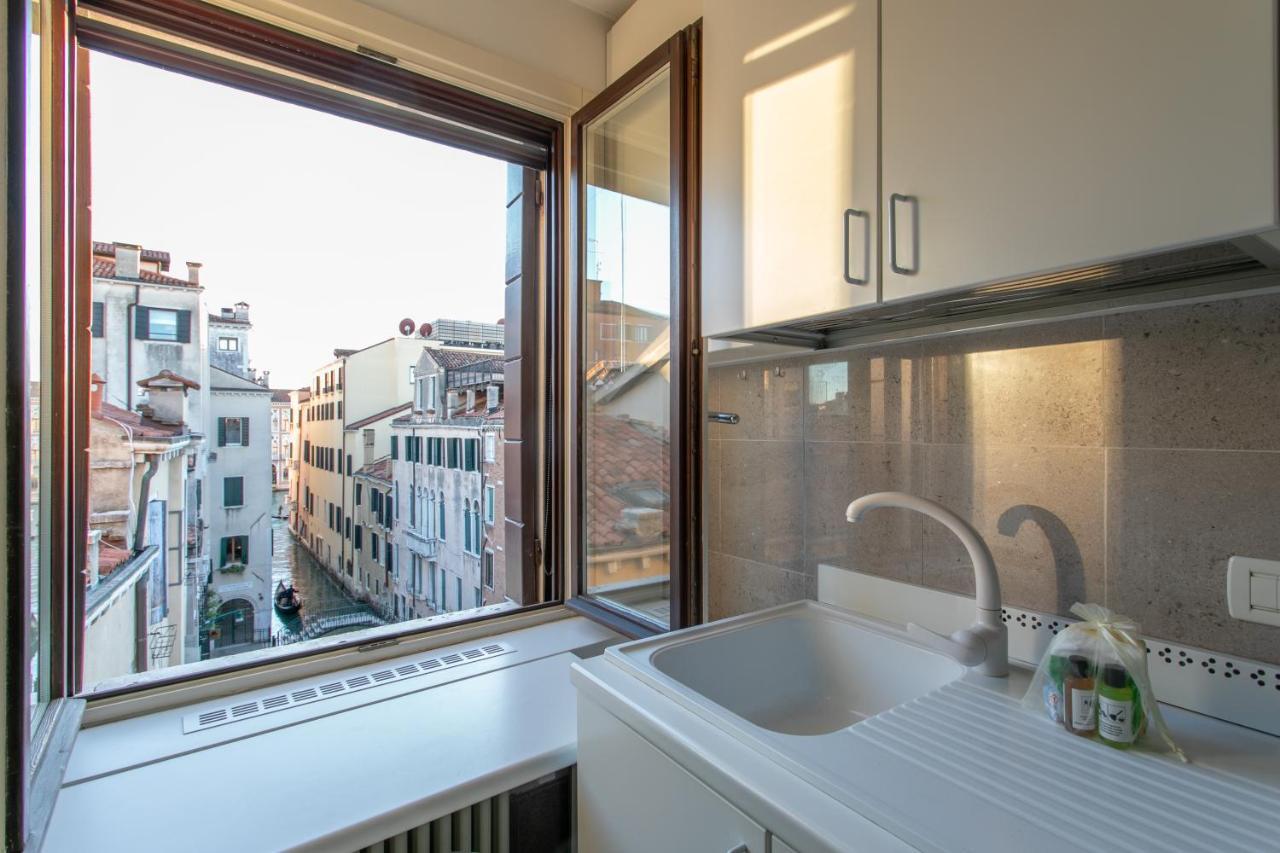 Ca' al Giglio - Appartamento Vista Canale Venezia Esterno foto