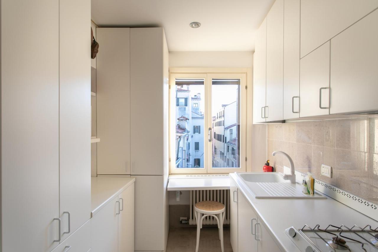 Ca' al Giglio - Appartamento Vista Canale Venezia Esterno foto